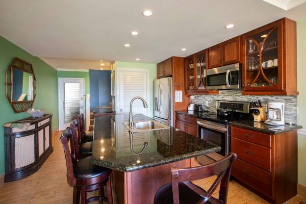 Kahana Sunset D6 Maui two bedroom oceanfront vacation condo rental