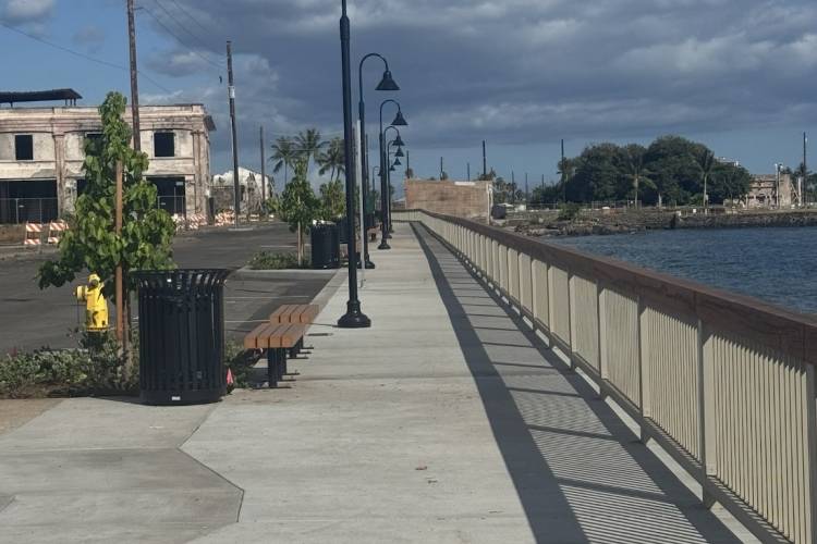 The new Front Street walkway