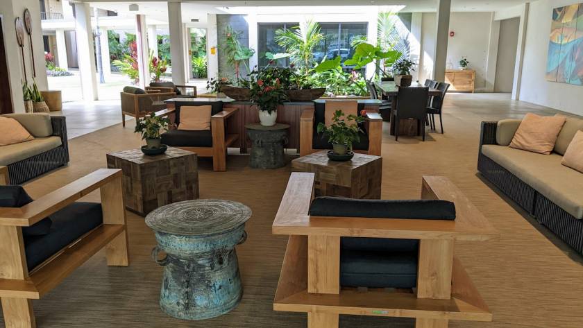 Maui Valley Isle resort renovated lobby
